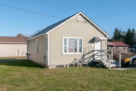 639 State Road, Vassar, מישיגן 48768, ארצות הברית של אמריקה 