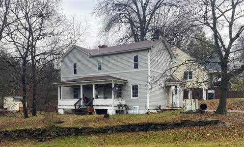 1179 Lebanon School Rd., West Mifflin, Pennsylvania 15122, USA