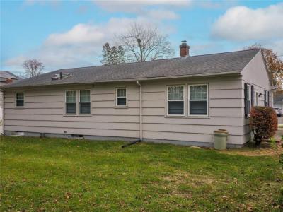 110 Crest Dr, Pawtucket, Rhode Island 02861, États-Unis