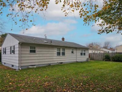 110 Crest Dr, Pawtucket, Rhode Island 02861, États-Unis