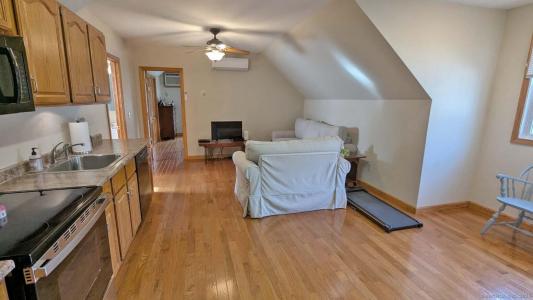 34 Hog Hill Road, East Hampton, Connecticut 06424, Stati Uniti