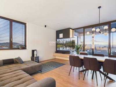 Ljubljana, Ljubljana, Dolenjska cesta, Ljubljana, Osrednjeslovenska 1000, 	Eslovenia