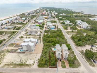 248 3rd Street East, St. George Island, 佛罗里达州 32328, 美国