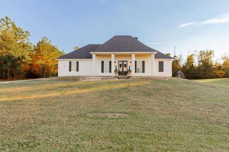 3915 Jacobs Way, Lake Charles, Louisiana 70605, USA