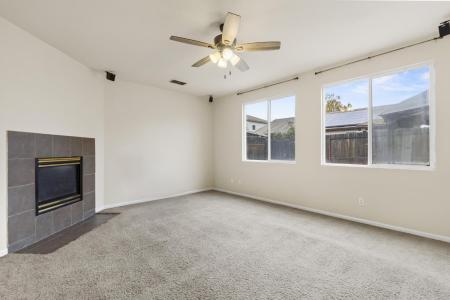 1740 Hiawatha Drive, Roseville, California 95747, Estados Unidos