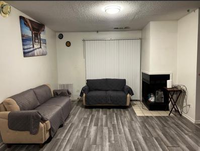 1955 N Hicks Road , 105, Palatine, Illinois 60074, USA