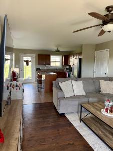 6012 Jeffery Ct, Lawrencburg, Кентуки 40342, Соединенные Штаты