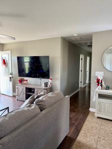 6012 Jeffery Ct, Lawrencburg, Кентуки 40342, Соединенные Штаты