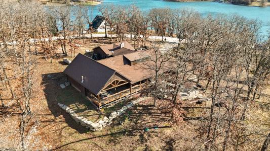 1013 Beach Dr., Keytesville, Missouri 65261, HOA KỲ