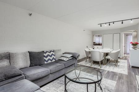 6050 Lake Bluff Drive , 101, Tinley Park, Illinois 60477, Estados Unidos