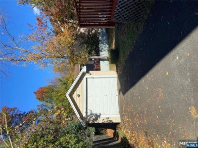 49 Carnation Street, Bergenfield, Nueva Jersey 07621, Estados Unidos