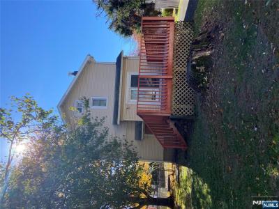 49 Carnation Street, Bergenfield, Nueva Jersey 07621, Estados Unidos