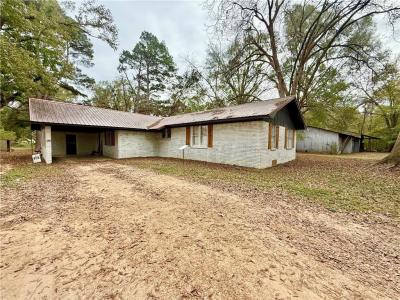 145 Bilbo Road, Jonesville, Луизиана 71343, Соединенные Штаты