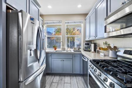 2409 Van Patter Dr, Santa Rosa, Kaliforniya 95403, Amerika Birleşik Devletleri