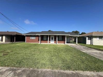 218 Ziegler, Houma, Louisiana 70364, USA