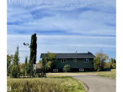 2401 TWP ROAD 524, Rural Parkland County, Alberta T7Y 2K8, Canada