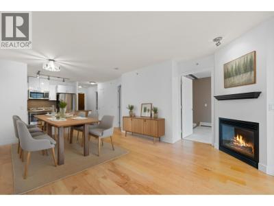 175 WEST 1ST STREET, North Vancouver, Colombie-Britannique V7M 3N9, Canada