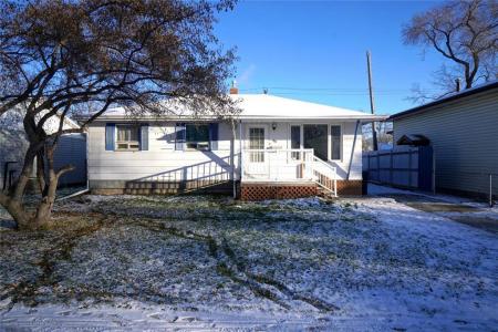86 9TH S STREET NORTHWEST, Portage La Prairie, Manitoba R1N 2N7, Canada