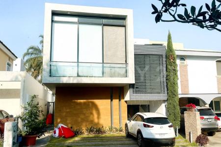 Bulevar Prolongación Mariano Otero 1507,, Tlajomulco De Zúñiga, Jalisco 45645, Mexico