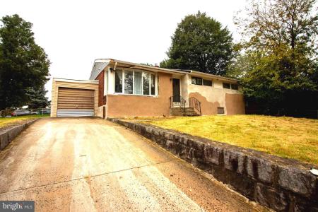 1500 CRESWOOD ROAD, PHILADELPHIA, Pennsylvania 19115, USA