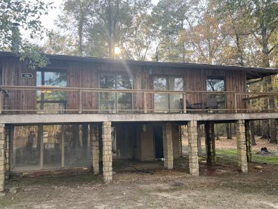 142 Ouachita 592, Camden, Arkansas 71701, USA