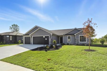 5165 Greyson Heights Drive, Auburn, Indiana 46706