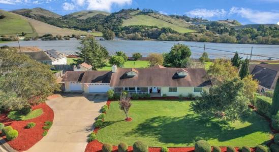 21160 Valle San Juan Drive, Salinas, Califórnia 93907, Estados Unidos