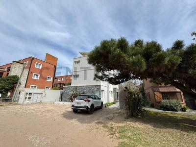 Rosales entre Azopardo y costanera , Valeria Del Mar, Buenos Aires Costa Atlántica b3000, Argentina