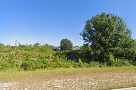 15, 16 Ponce De Leon Blvd, North Port, Florida 34291, USA