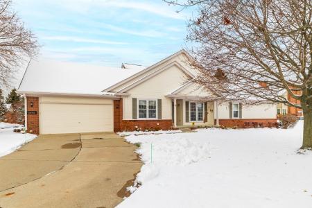 16352 Country Knoll Dr, Northville, Michigan 48168, USA