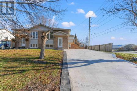 1 LOCKHART GATE, Clarington (bowmanville), Ontario L1C 4K9, Canadá