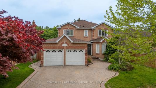 27 CHARING CRESCENT, Aurora, Ontario L4G 6P4, Canada