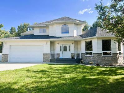 4228 8 AVENUE, Edson, Alberta T7E 1A8, Canada