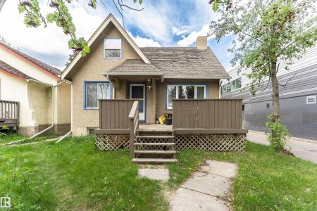 10918 84 AVENUE NW, Edmonton, Alberta T6G 0V4, Canada