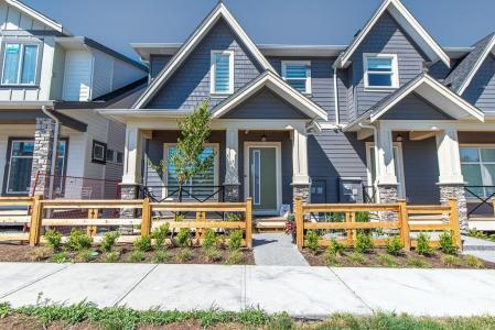 7422 196 STREET, Langley, British Columbia V3A 7X8, Canada