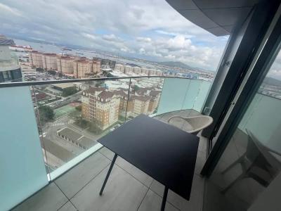 0/1, 220, EuroCity, Westside, Gibraltar