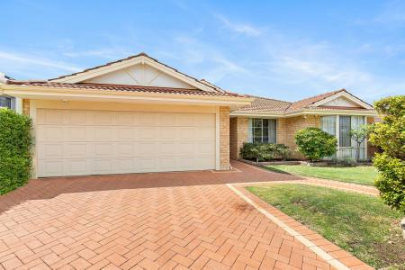 8a Bruning Road, Manning, WA 6152, Australia