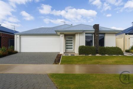 27 Balladonia Parade, Dawesville, WA 6211, Australia