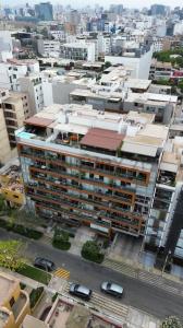 Urb. Chacarilla Santa Cruz Calle Almirante Lord Nelson , Lima, Lima 00001, Peru