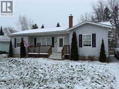 145 EASTWOOD DRIVE, Woodstock, New Brunswick E7M 1P7, Canada