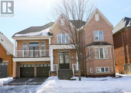 7 TARMACK AVENUE, Richmond Hill (jefferson), Ontario L4E 0E6, Canada