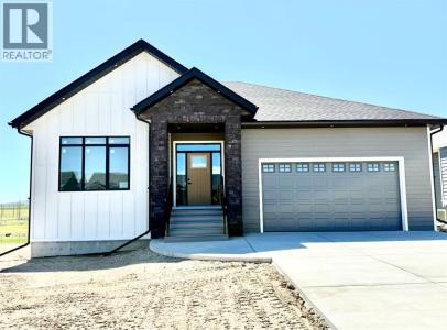 131 WESTVIEW DRIVE, Nanton, Alberta T0L 1R0, Canada