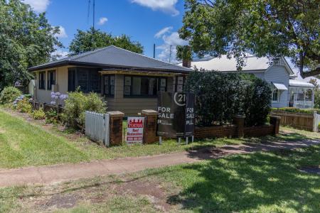227A Hume Street, South Toowoomba, QLD 4350, Australia