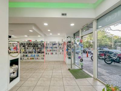 Av santa fe 3990 , Palermo, Capital Federal 00001, Argentina