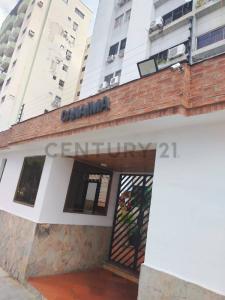 Urb Valles de Camoruco Apartamento en Alquiler  Resd Canaima, Valencia, Carabobo 2001, Venezuela