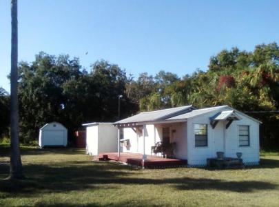 7205 S. Manhattan Ave., Tampa, Florida 33616, USA