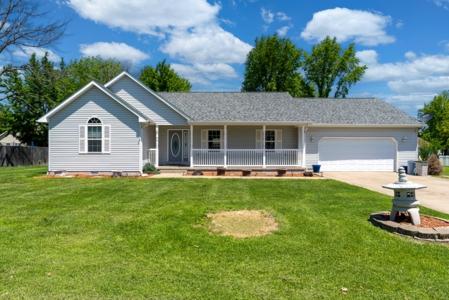 309 Evergreen Trail, Herrin, Illinois 62948, USA