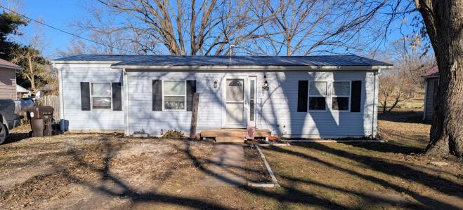 160 S Church Street, New Canton, Illinois 62356, USA