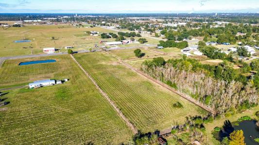 4528 Carlyss Drive, Sulphur, Louisiana 70665, USA