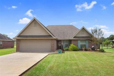 312 Barkley Street, Iowa, Louisiana 70647, USA